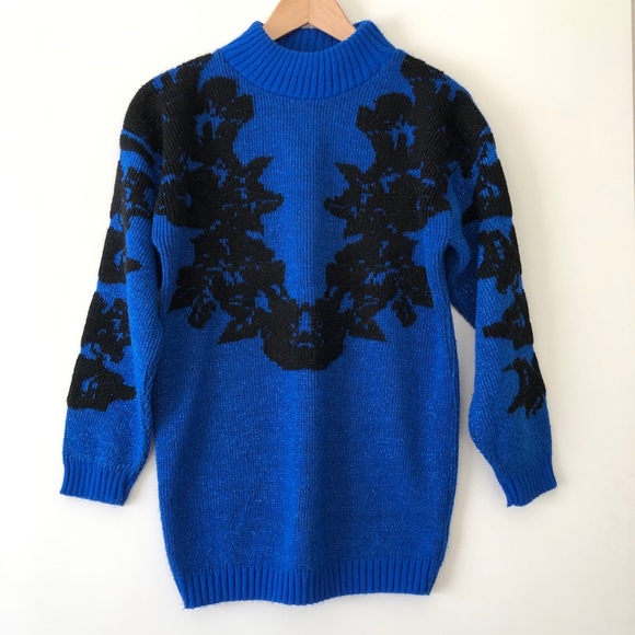 Vintage Sweaters - Vintage Blue Sparkly Black Embroidered Sweater